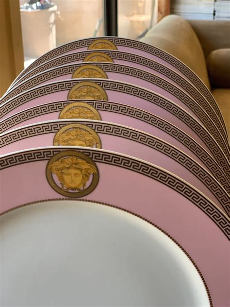 versace china pink